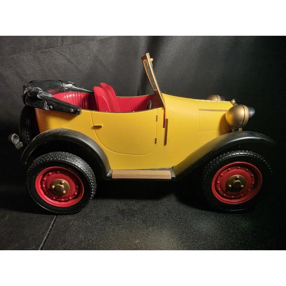 Brum Large Yellow Car Electronic Toy Non Working Vintage Collectible TV Show
